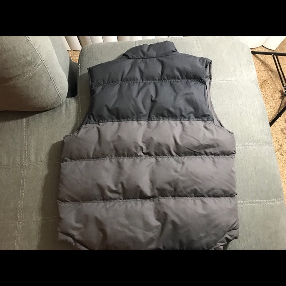 St John’s Bay Large Vest - Picture 3 of 3